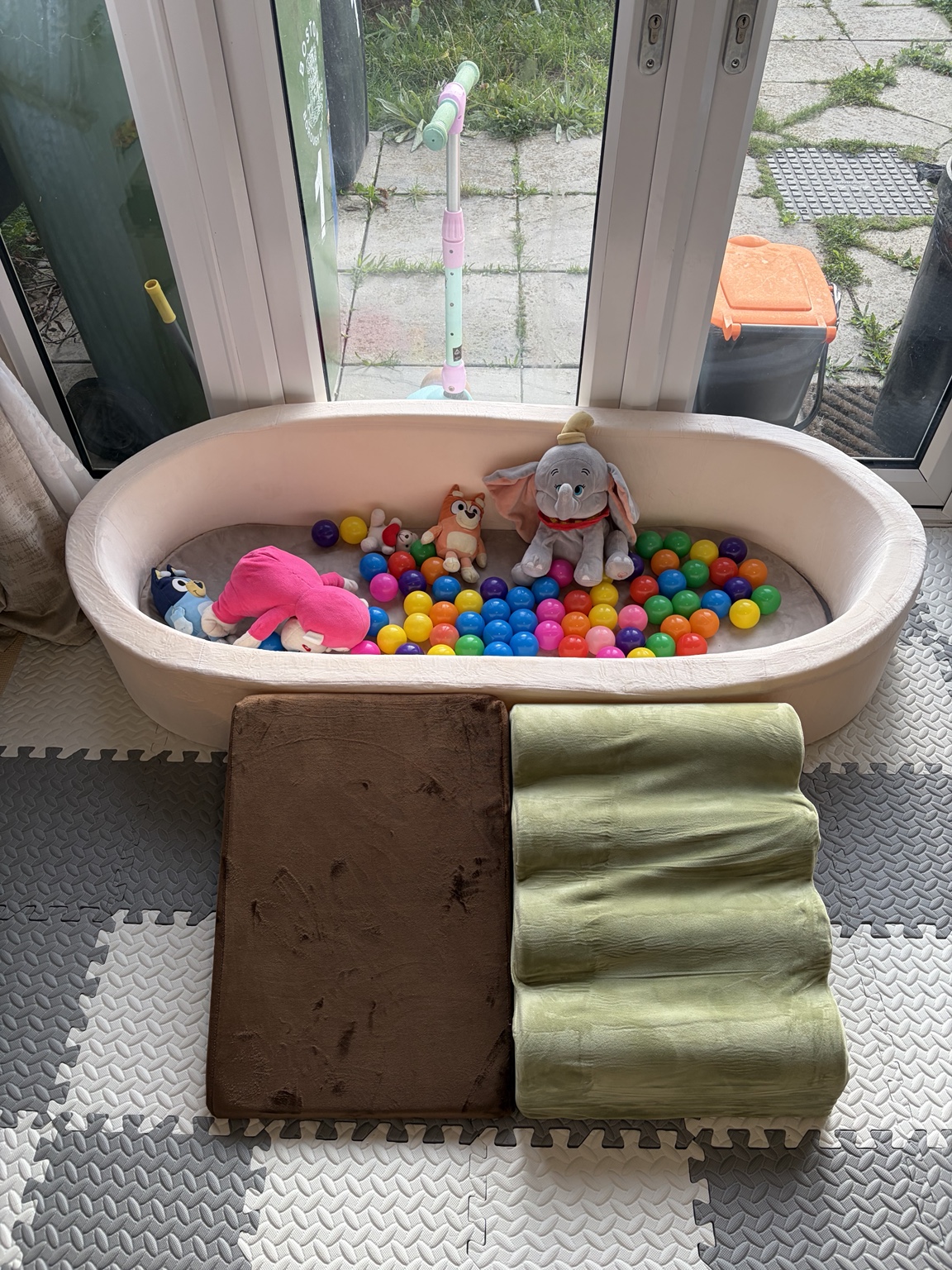 Soft play ball pit and climbing cushions